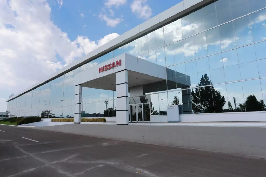  Nissan parará planta en Aguascalientes por escasez de semiconductores -  Líder Empresarial