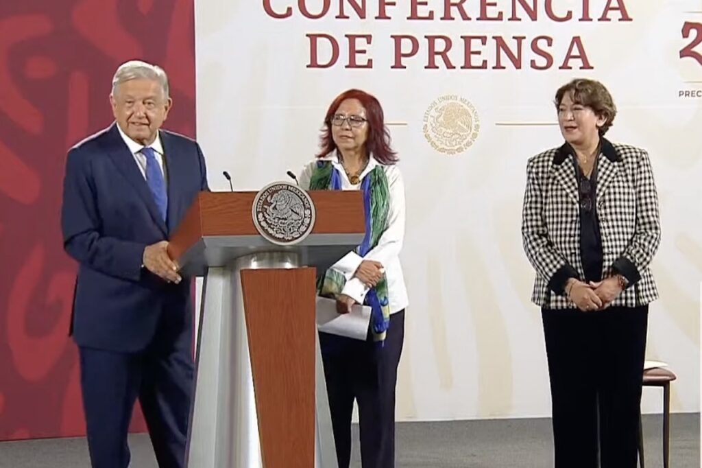 Andrés Manuel López Obrador, Leticia Ramírez Amaya y Delfina Gómez. Fotografía: La Lista